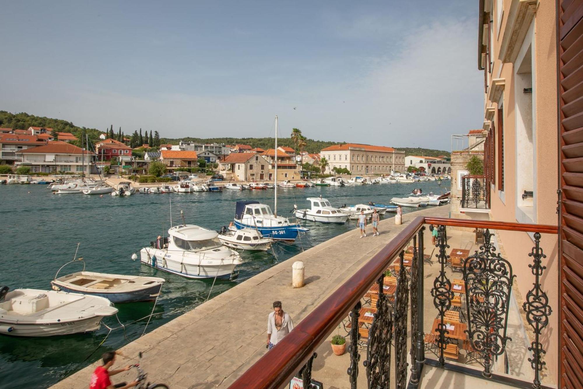 Ancora Faros Stari Grad (Hvar)
